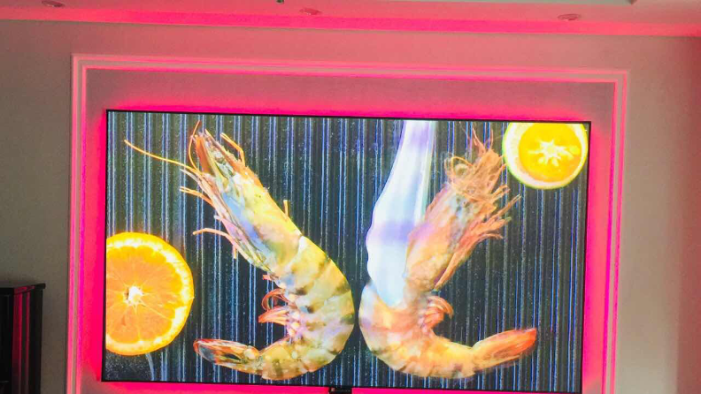 激光电视如何搭配比较好？天生一对，是不是？